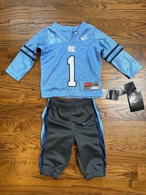 NWT Nike Infant Boys North Carolina Tar Heels Football Jersey Pants Set 3-6 Mths